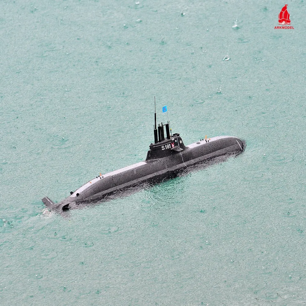 Arkmodel 1/48 Germany U31 212A TYPE Aip Submarine Kit No.7615K
