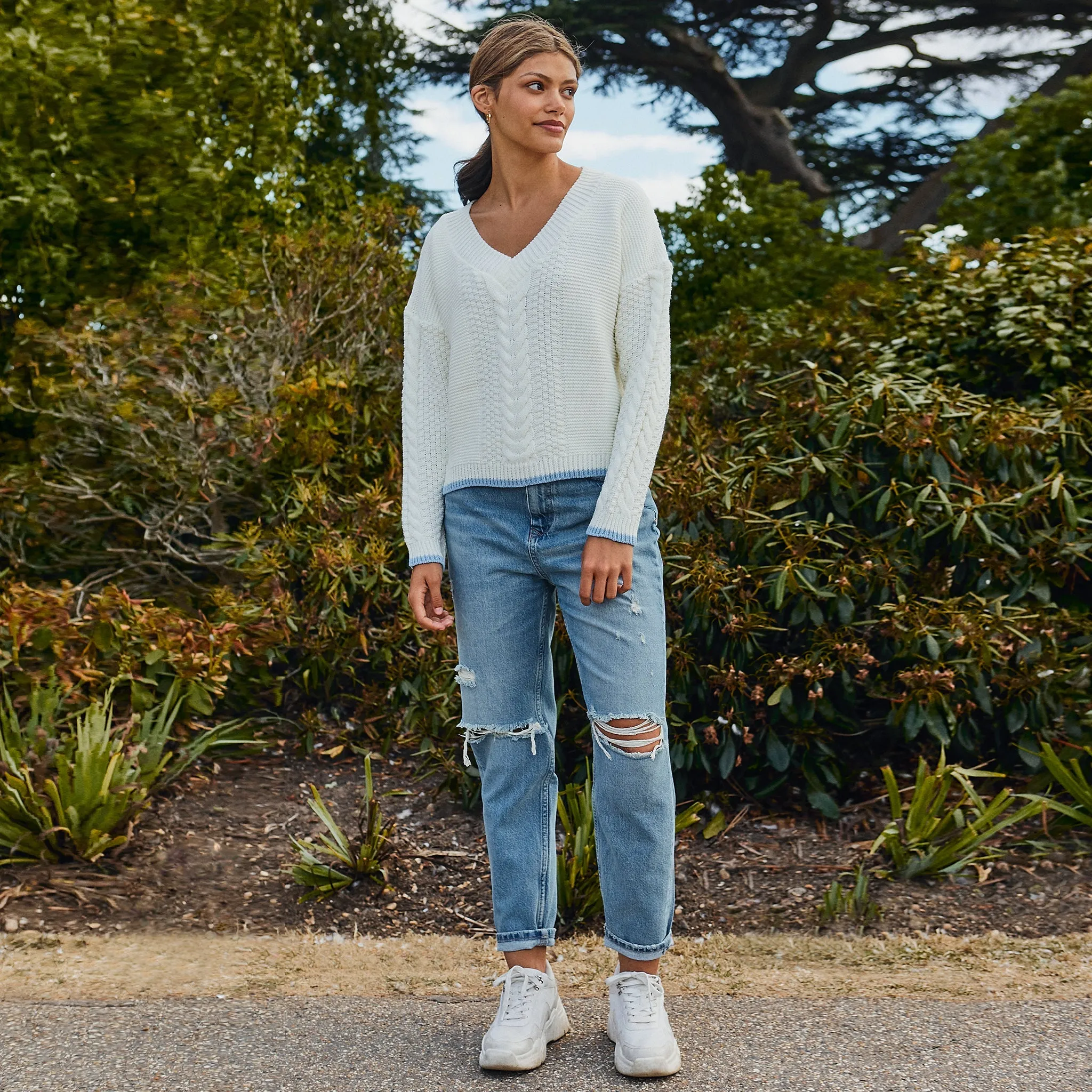 Emma V Neck Cable Knit Jumper - White