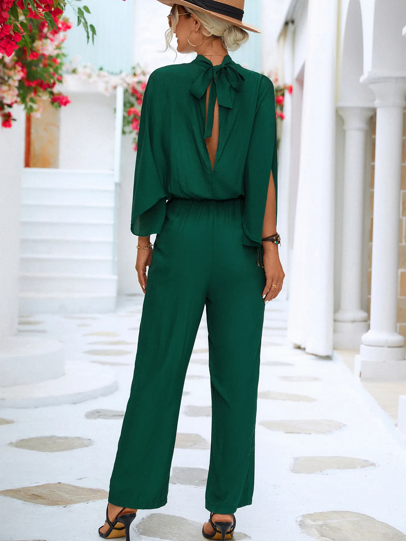 Solid Pleated Halter Jumpsuit