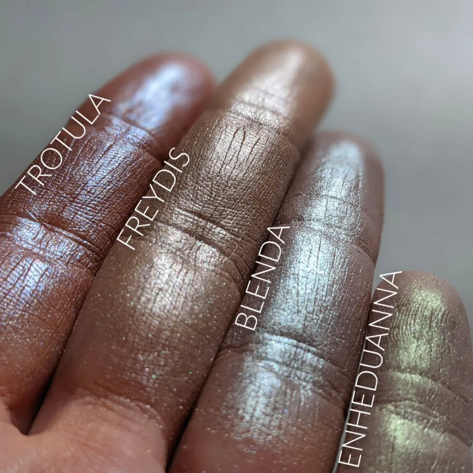 TROTULA - Eyeshadow