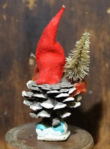 Wall Box with Santa Holding Staff and Tree